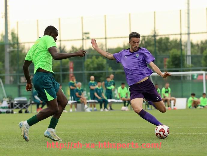 华体会hth登录入口-世俱杯主裁判执法风格与判罚标准分析